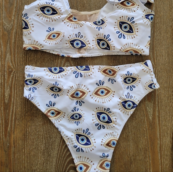 One soulder bikini set - Picture 3 of 4